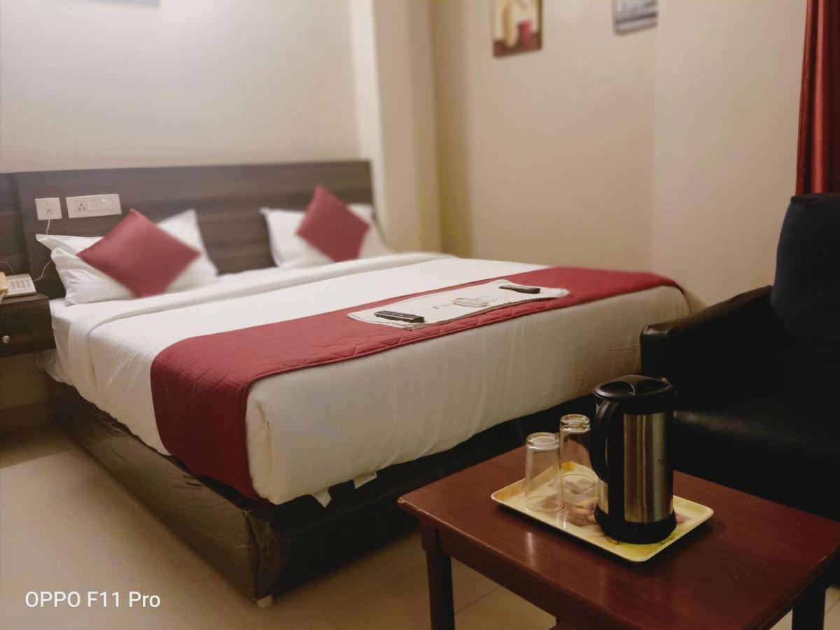 צ'נאי Hotel I-Way Residency Perungudi מראה חיצוני תמונה